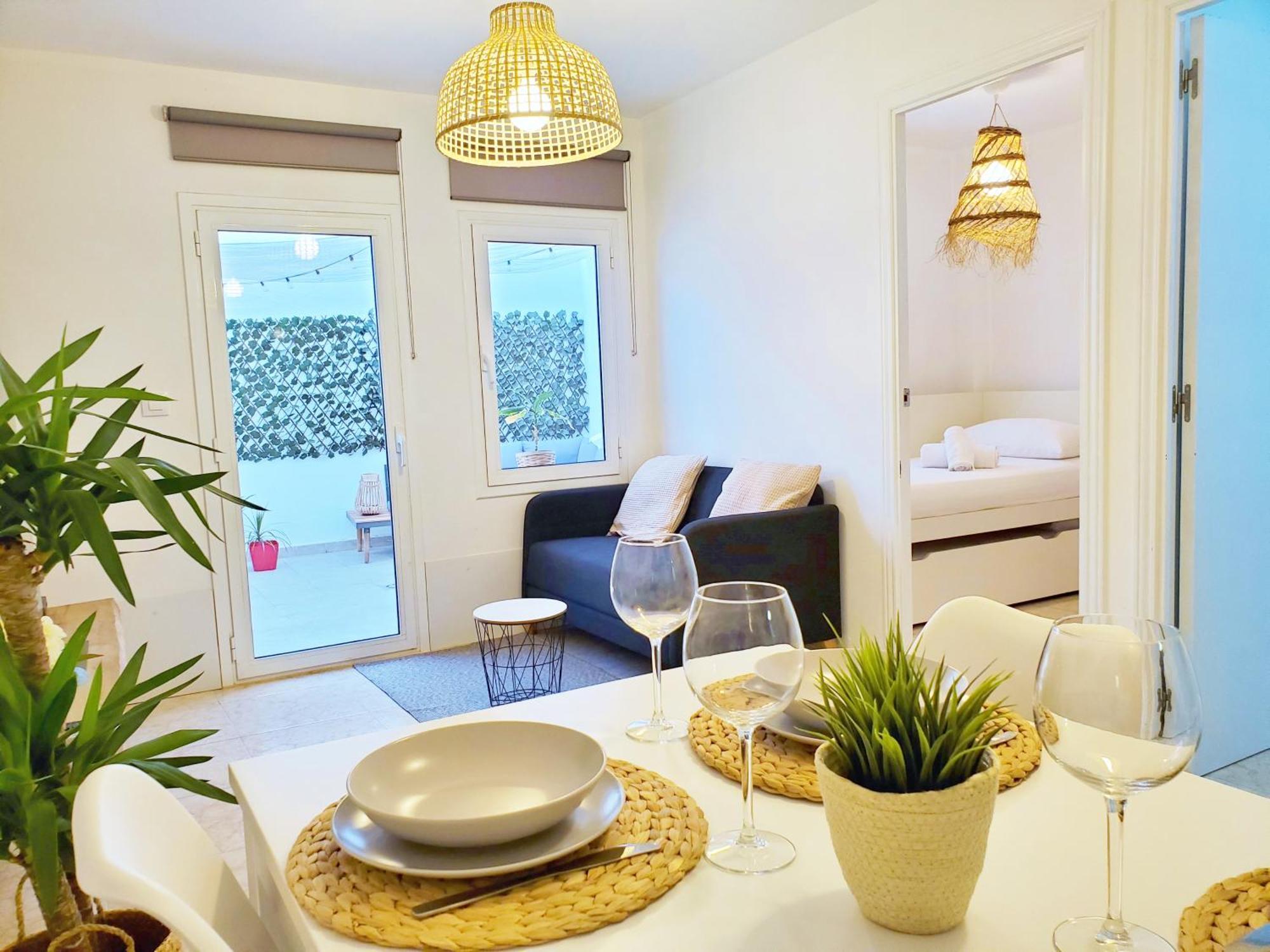 Apartamento Centrico Con Patio Privado Tarragona Ngoại thất bức ảnh