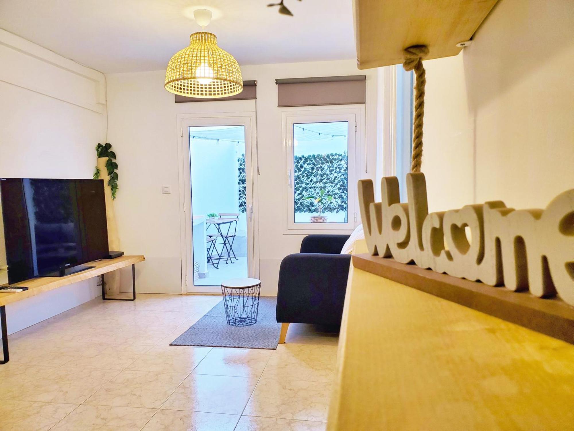 Apartamento Centrico Con Patio Privado Tarragona Ngoại thất bức ảnh