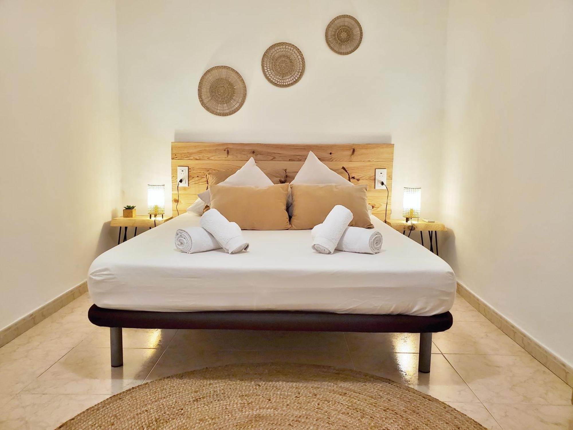 Apartamento Centrico Con Patio Privado Tarragona Ngoại thất bức ảnh