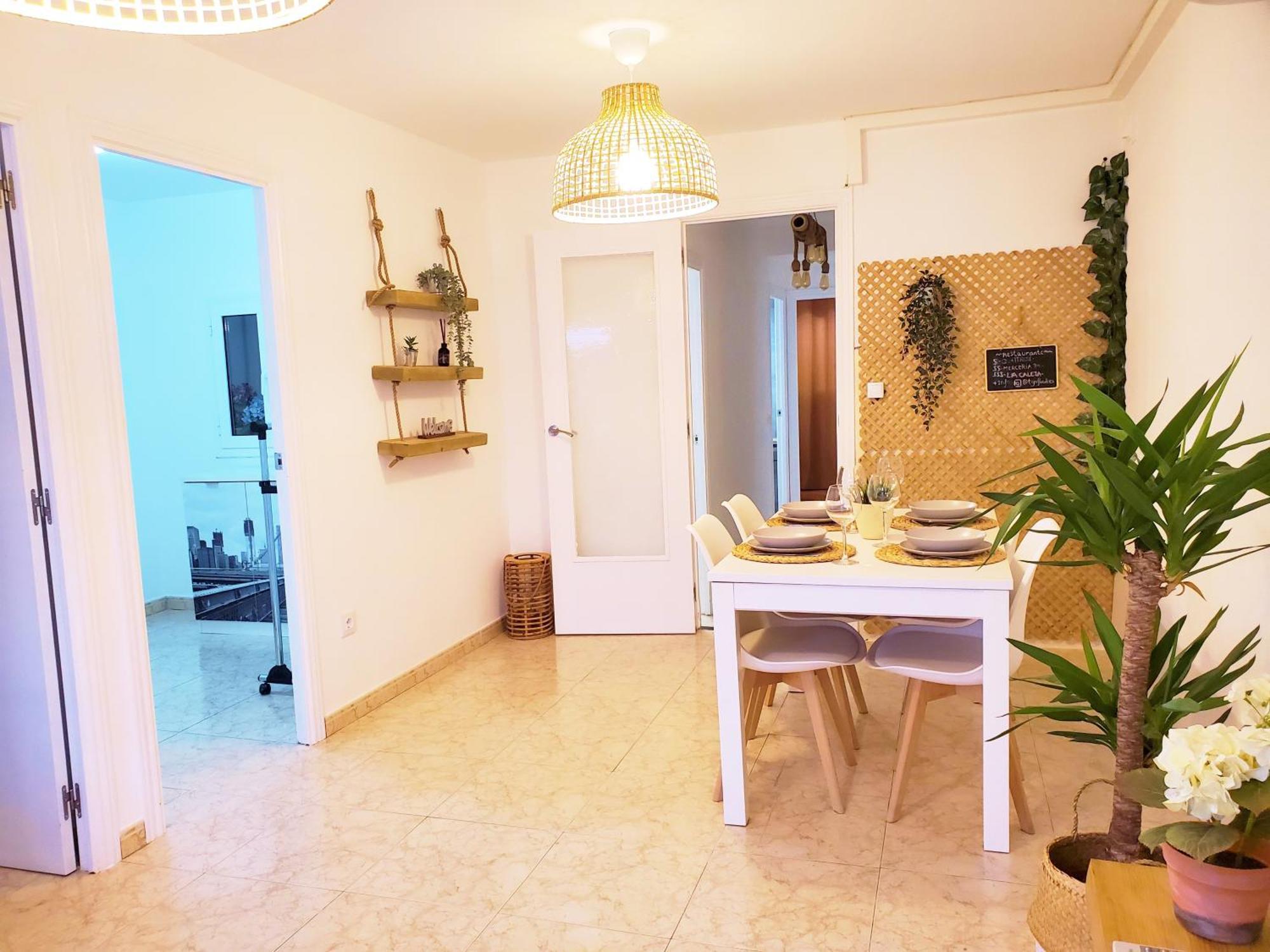 Apartamento Centrico Con Patio Privado Tarragona Ngoại thất bức ảnh